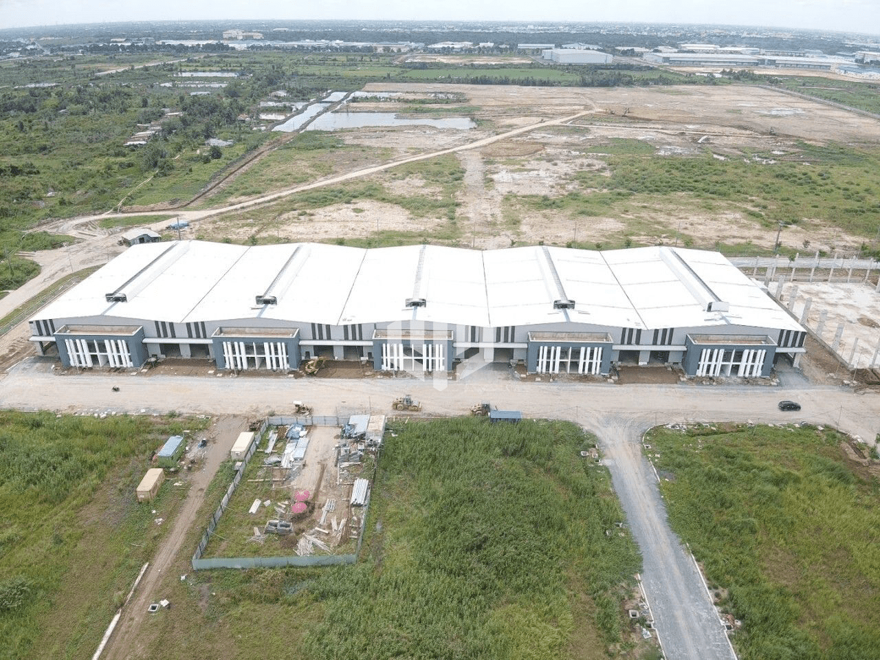 Chuyển nhượng 80.000m2 đất trong Khu Công Nghiệp Hựu Thạnh - Long An