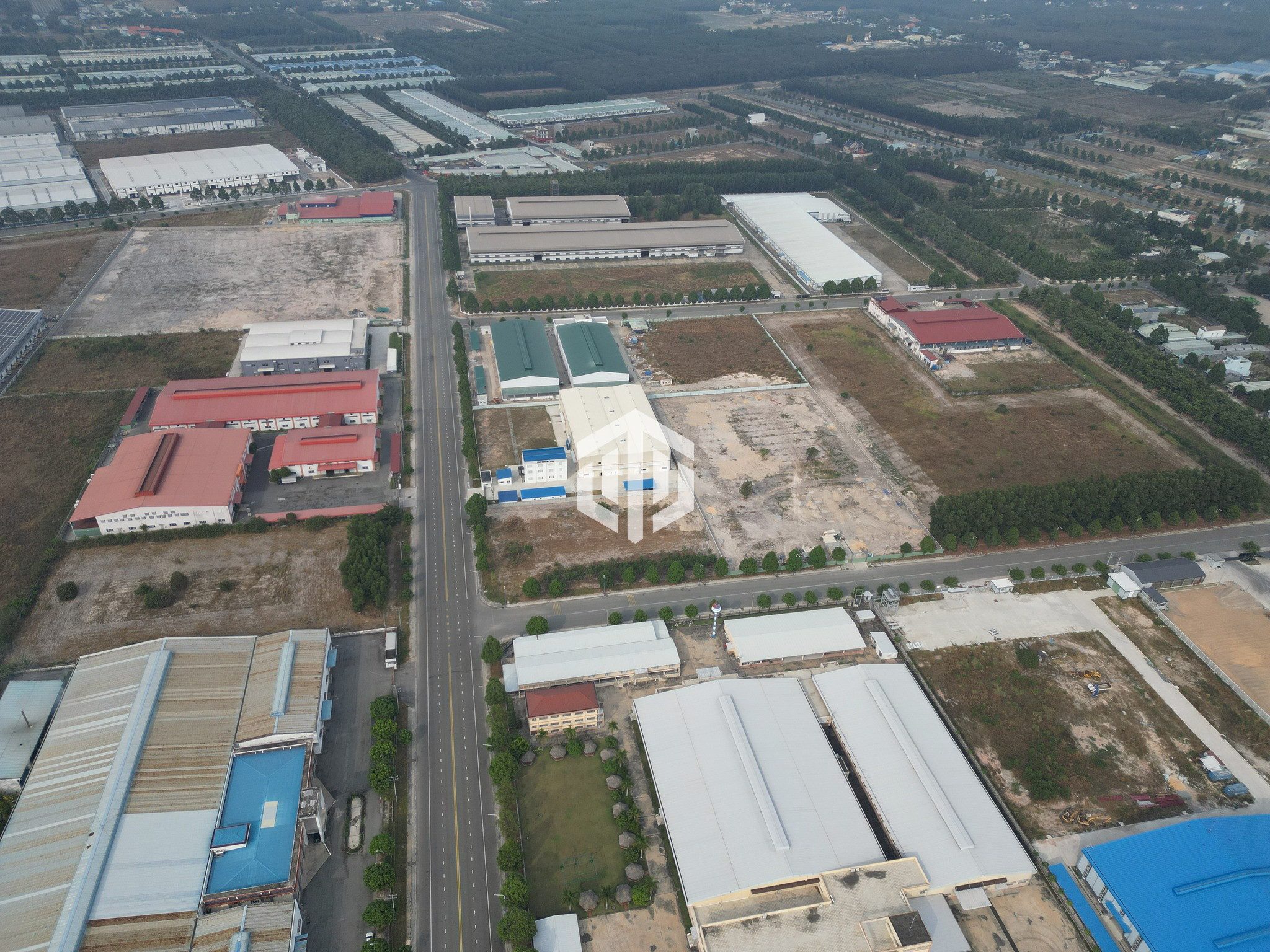 Cho thuê 5100m2 xưởng trong Khu Công Nghiệp Bàu Bàng - Bình Dương