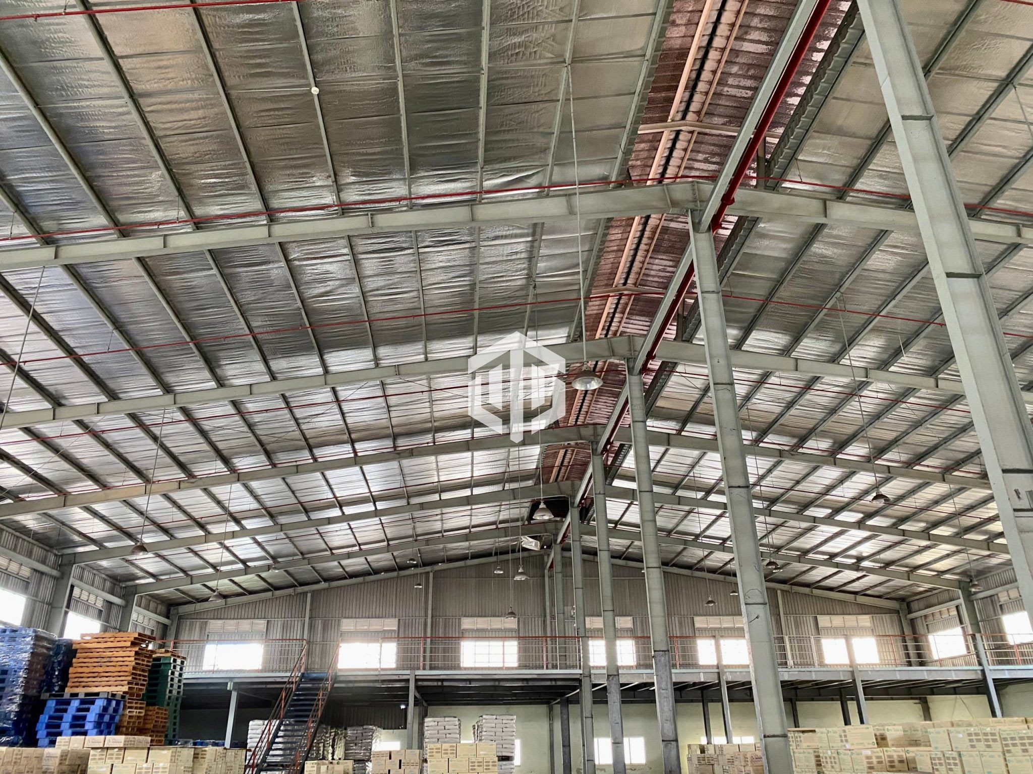 Cho thuê 5500m2 xưởng trong Khu Công Nghiệp Sóng Thần – Bình Dương